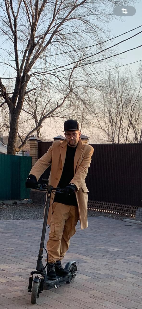  ,   Evgeny, 35 ,   ,   