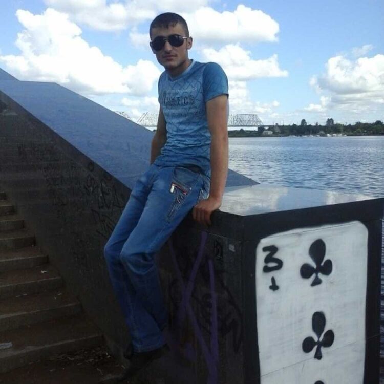  ,   Jora, 32 ,   ,   , c 