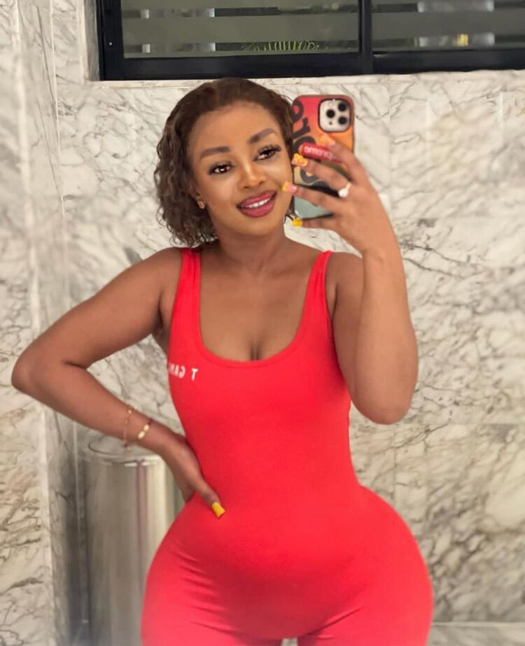 ���������� ������, ���� ������� Carole, 31 ���, ������������ ��� ������, ����� � ���������, c�������� ���������, ���������