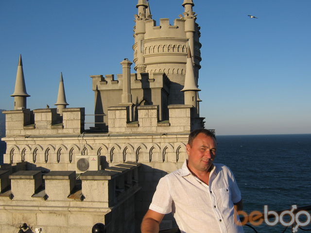  1238421  Mikl, 52 ,     