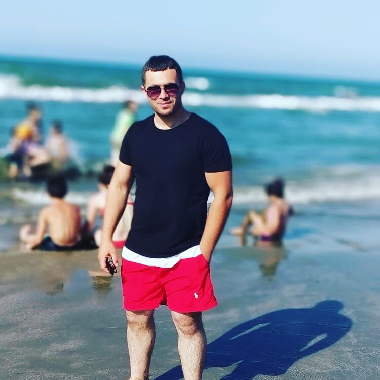  ,   Kamal, 34 ,   ,   