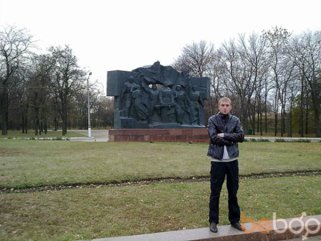  1285041  Artem, 41 ,    