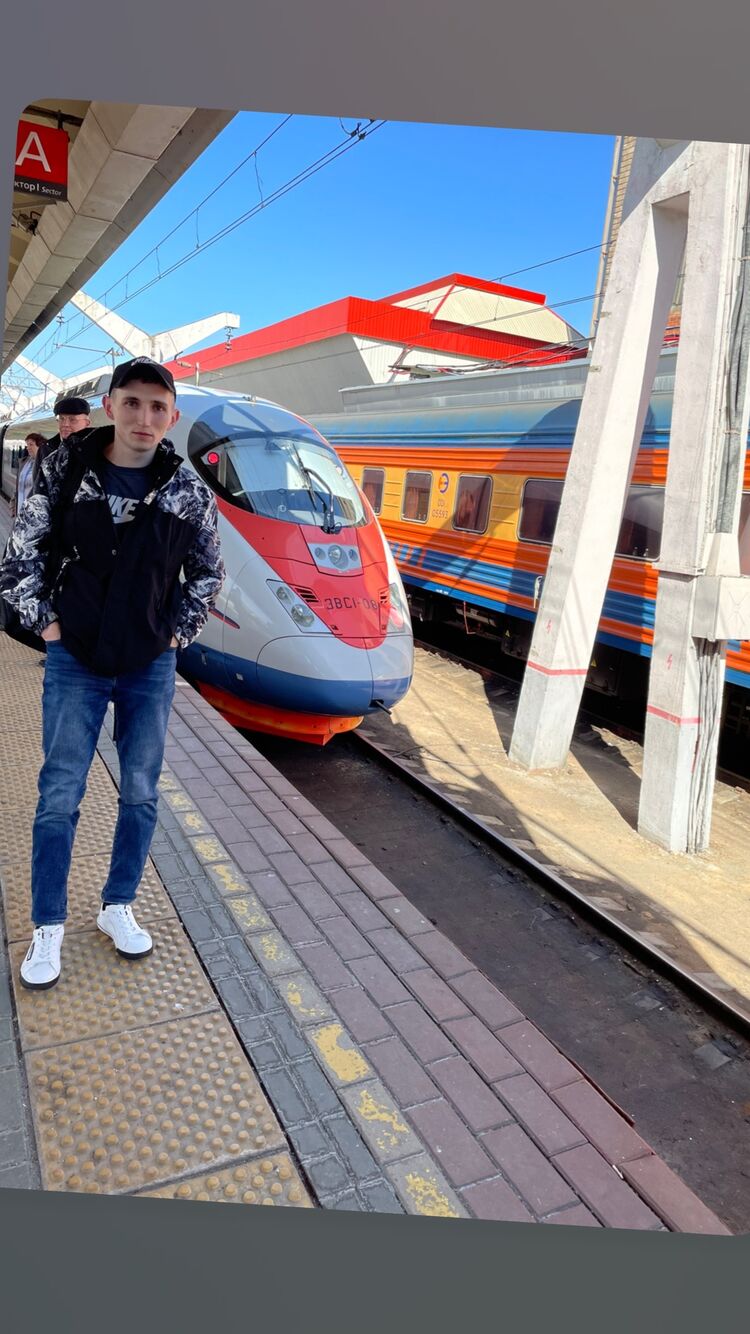  33883841  , 25 ,    -