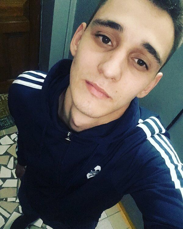  45942821  , 27 ,    