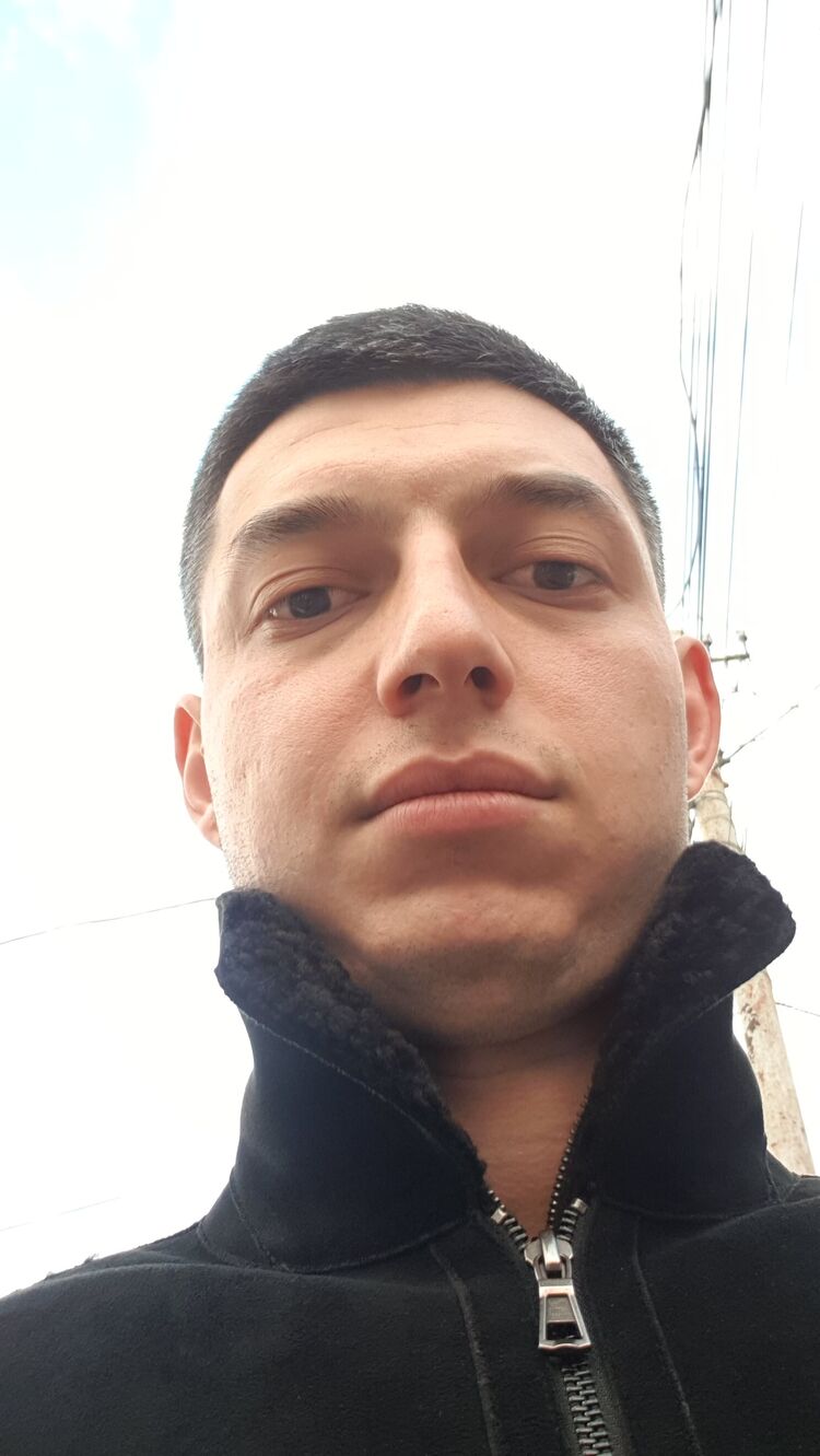  48285561  Maksim, 31 ,    