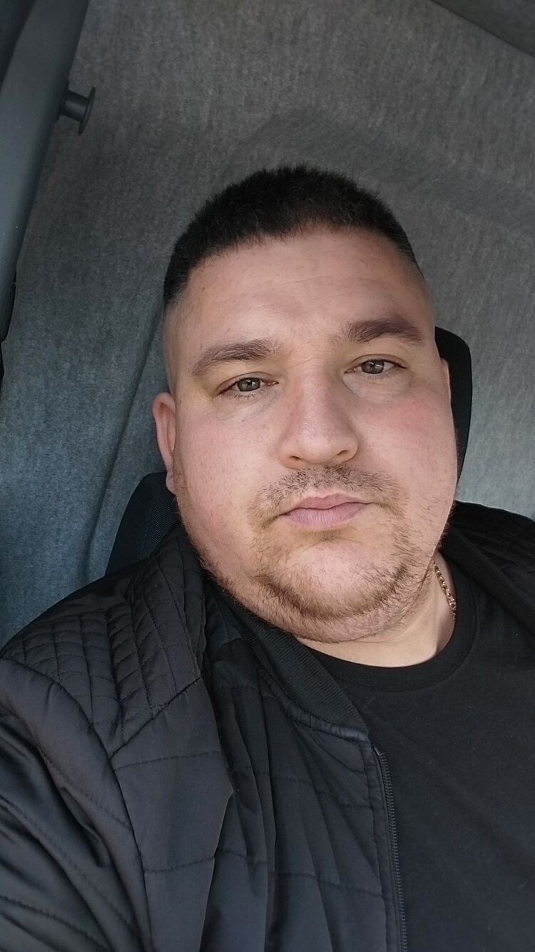  44969321  Dmitry, 39 ,    