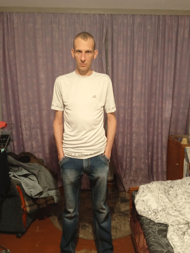  49503251  , 34 ,    