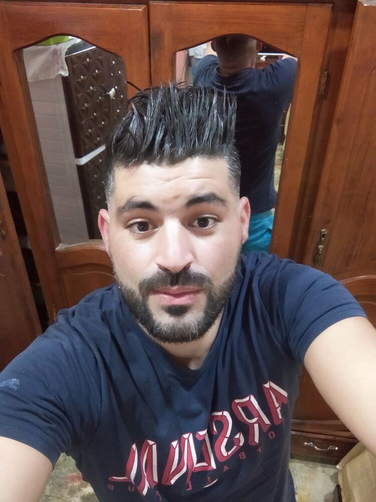  23527071  Simou, 33 ,    Algiers