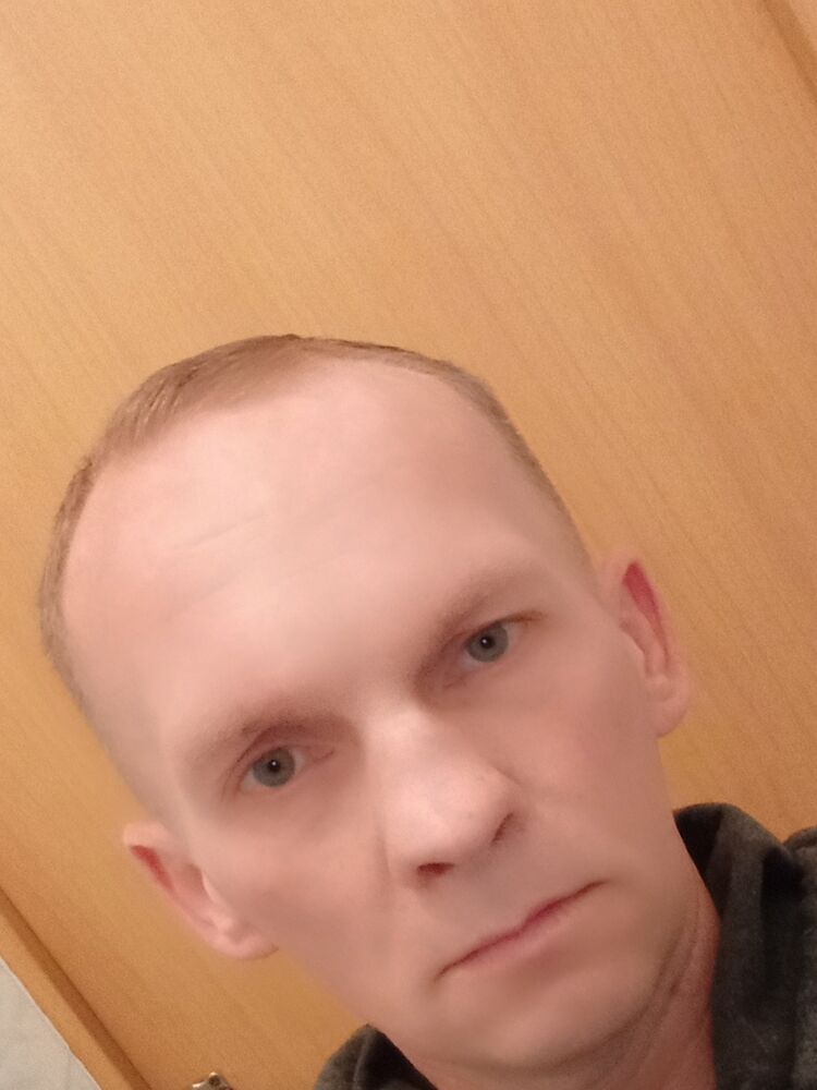  43027611  , 40 ,    