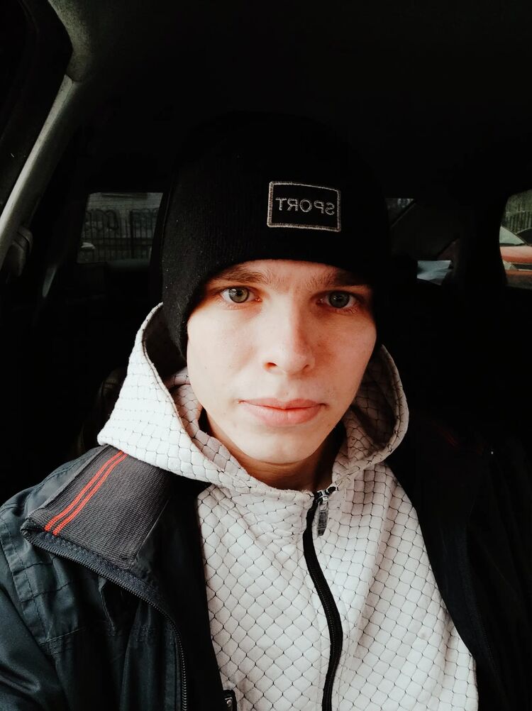  ,   Denis, 27 ,   ,   