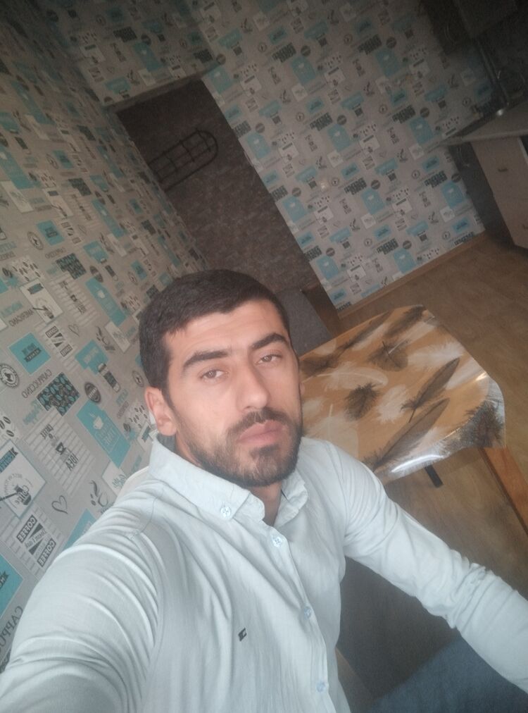  46732161  , 35 ,    