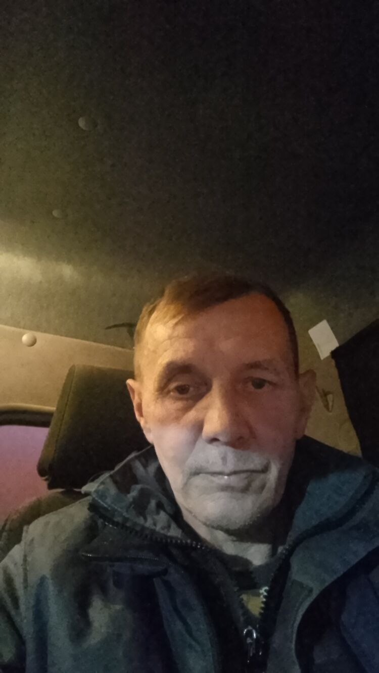  42445821  , 53 ,    