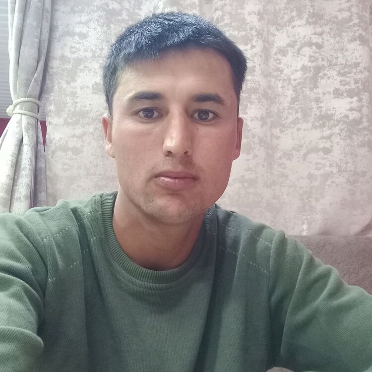  46161871  Mumin, 28 ,    