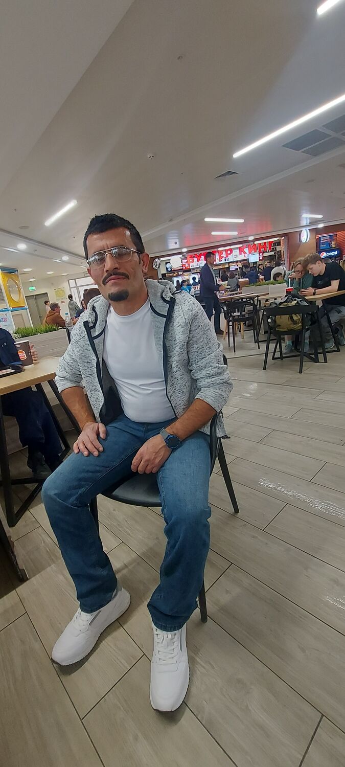  36055501  Halil, 47 ,    
