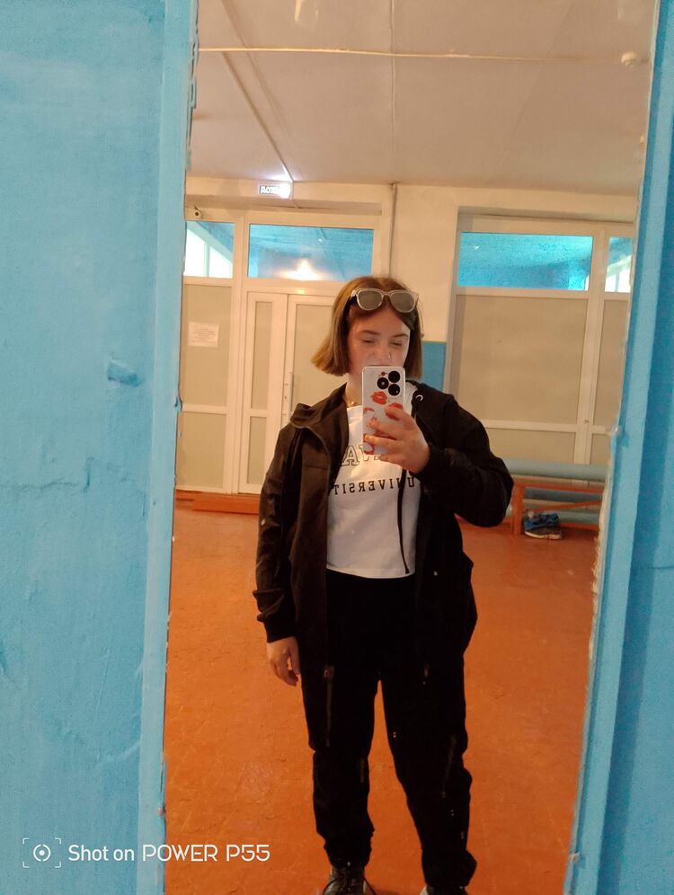  51685251  Tatyana, 18 ,    