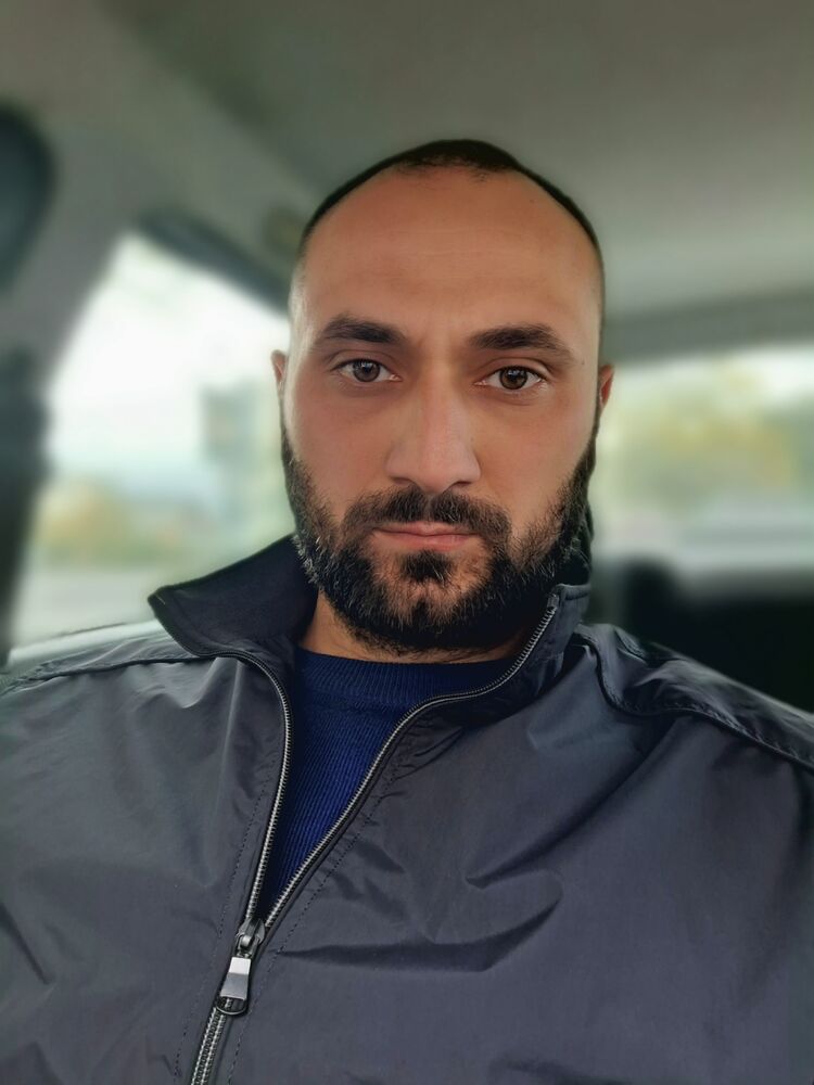  49926241  , 34 ,    