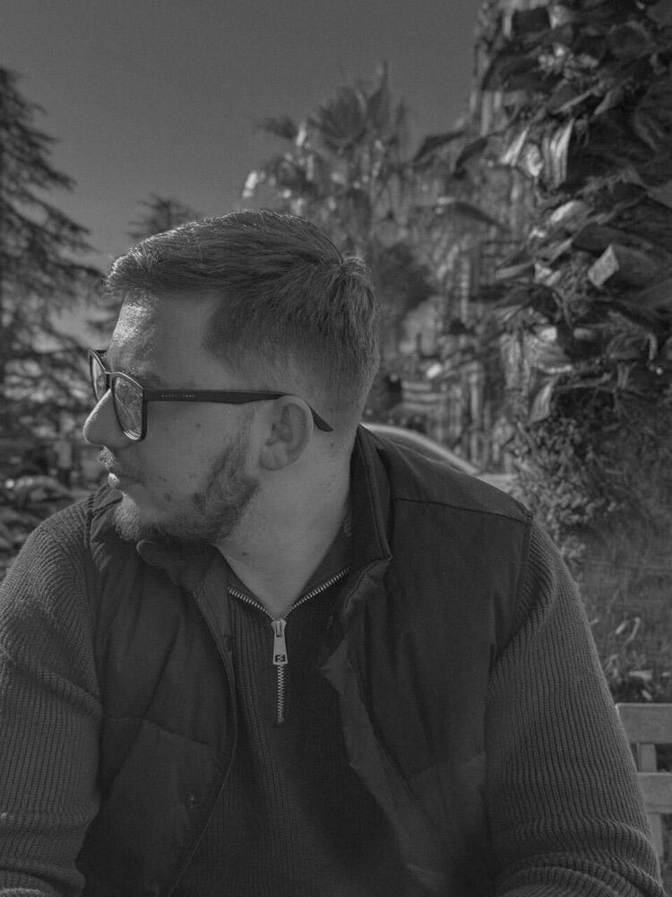  54691521  , 25 ,    -