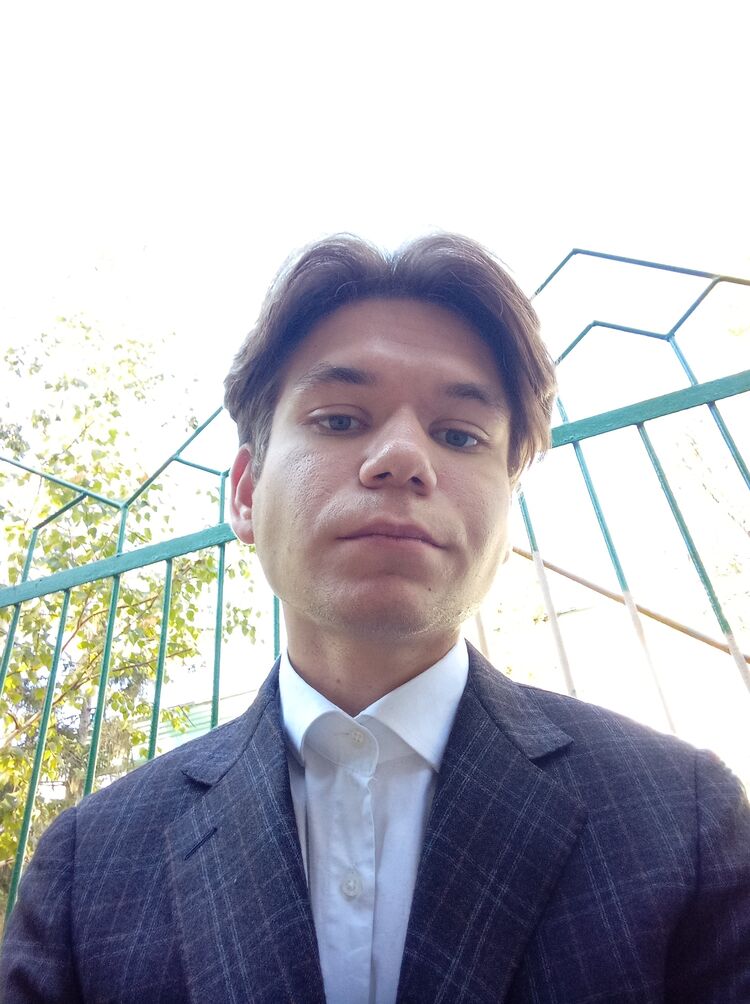  31487741  Ilya, 22 ,    