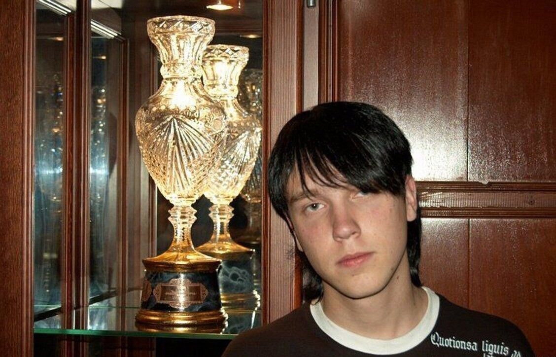 ���� 11803681 ������� ����, 32 ����, ���� ���������� � �����-����������