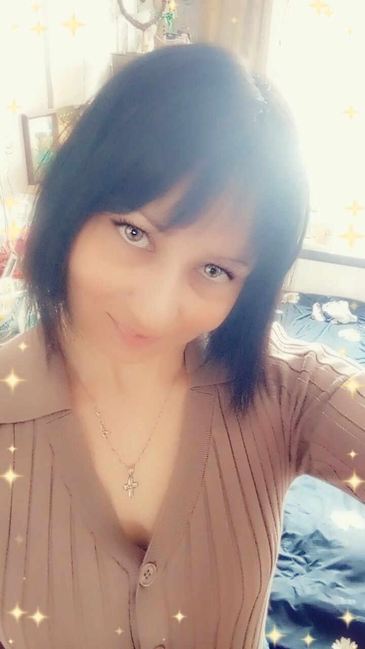 42232161  Anna, 40 ,    