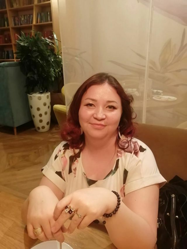  52866031  , 33 ,    