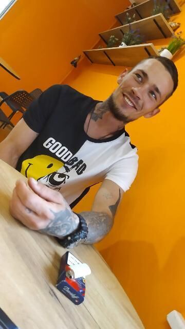  ,   , 32 ,   