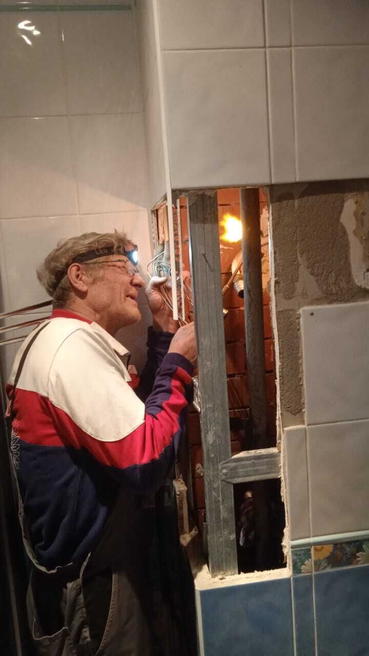  40263131  , 60 ,    