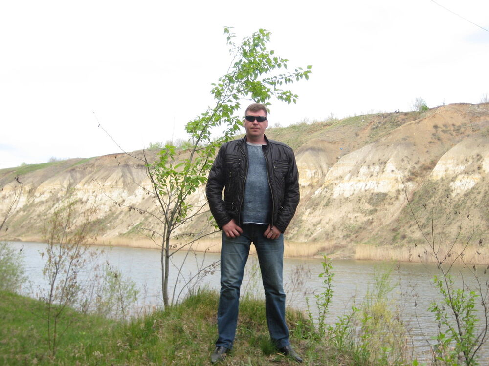  ,   Alex, 48 ,   
