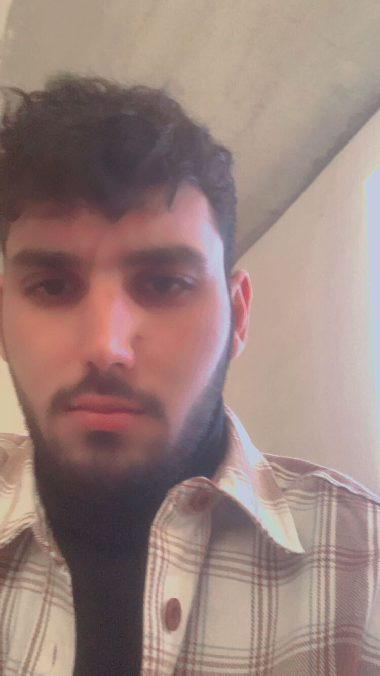   ,   Gundogdy, 21 ,     , c 