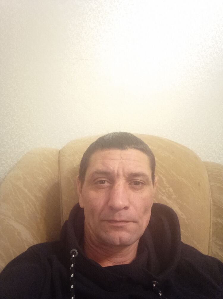  31575751  , 42 ,    