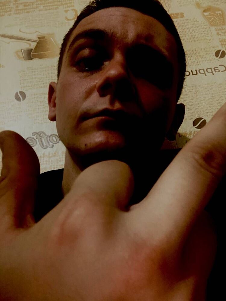  40849841  , 24 ,    
