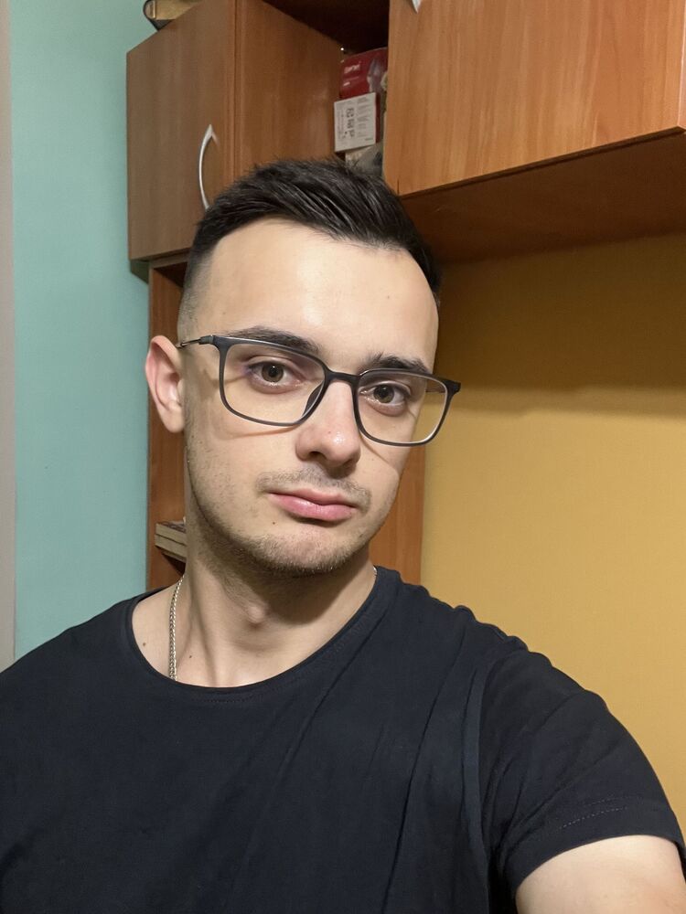  ,   Andriy, 24 ,   ,   