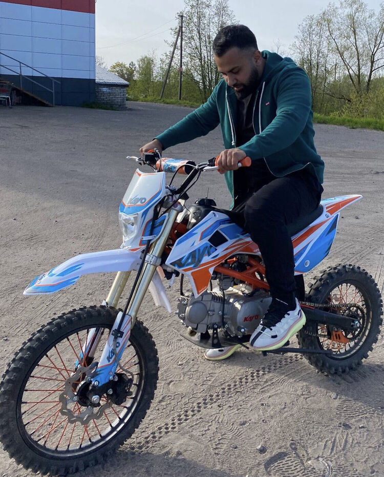  27536351  , 34 ,    -