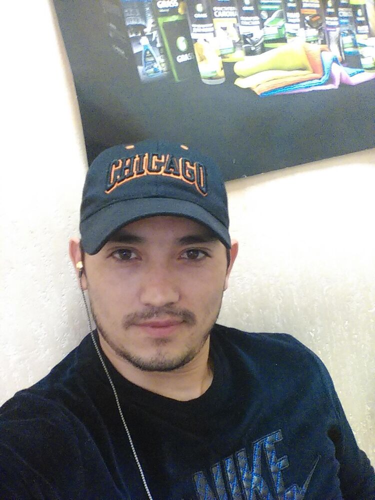  ,   Alish, 34 ,   ,   
