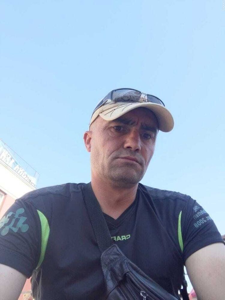  43949341  , 42 ,    