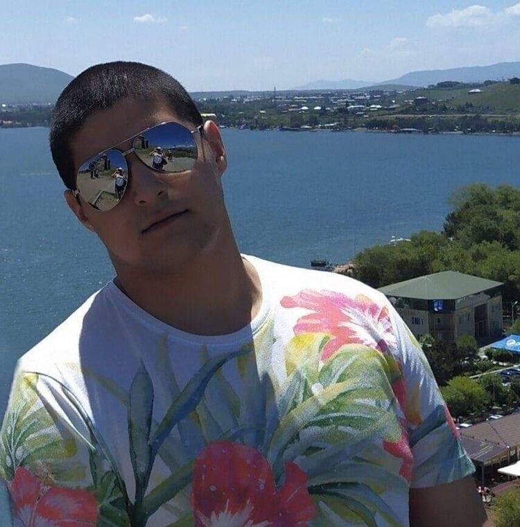 ���� 24250141 ������� Hayk, 28 ���, ���� ���������� � �������