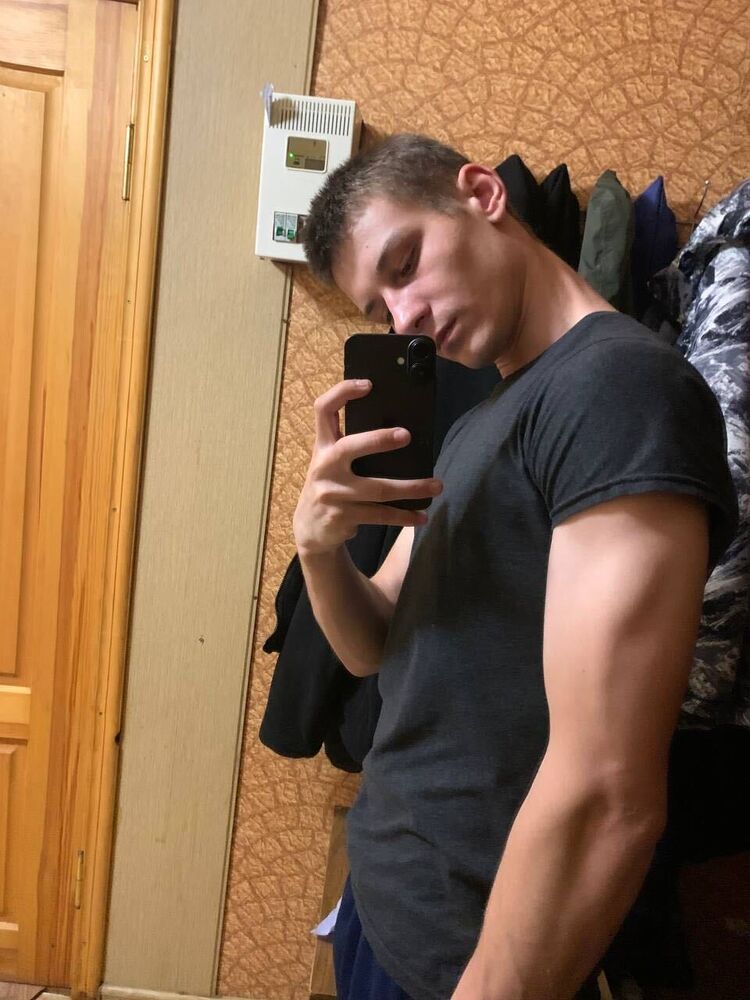  53183851  , 21 ,    