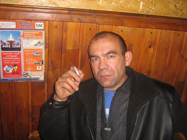  19995481  Sergej, 52 ,    