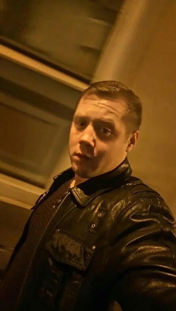  29720341  Ilya, 33 ,    -