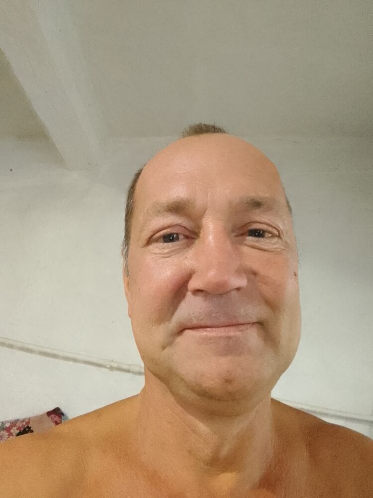  46677881  , 49 ,    