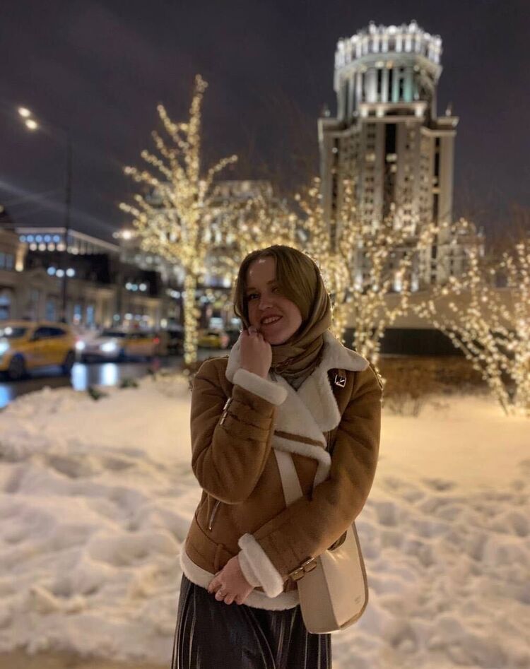  54789801  , 23 ,    --