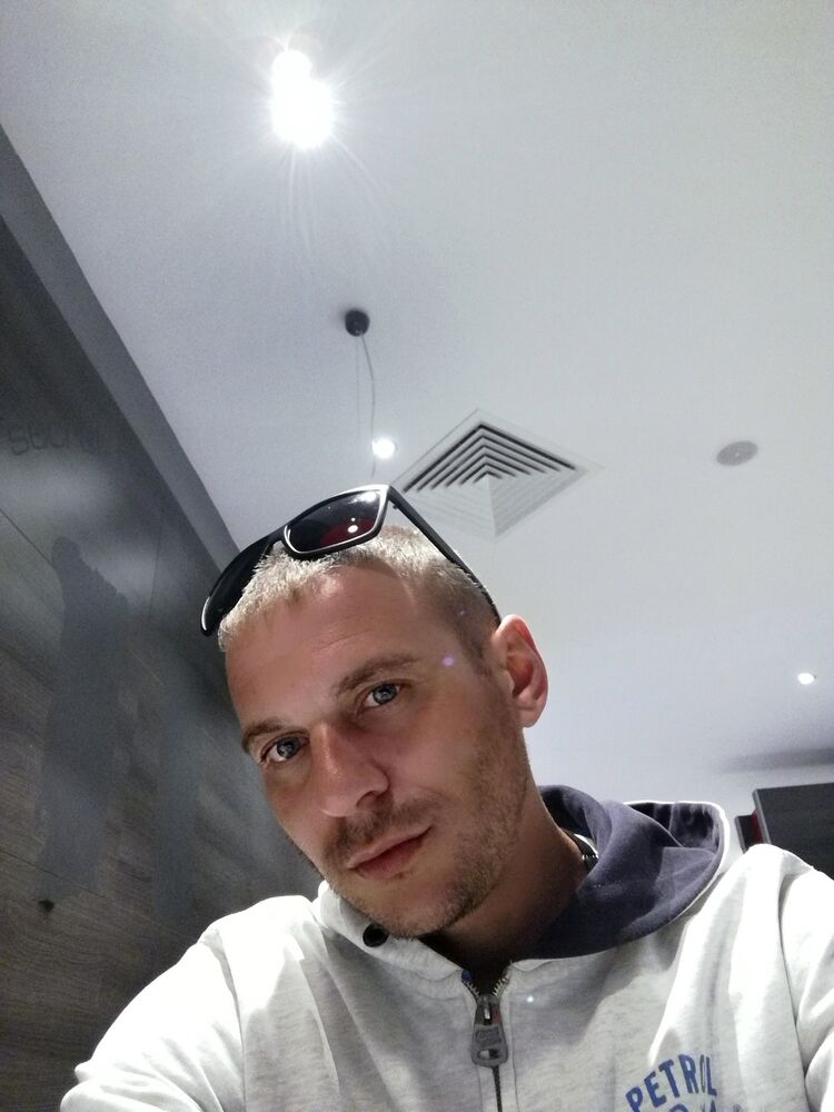  44683531  , 38 ,    