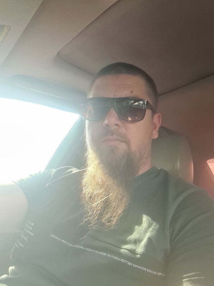  34785981  , 42 ,    