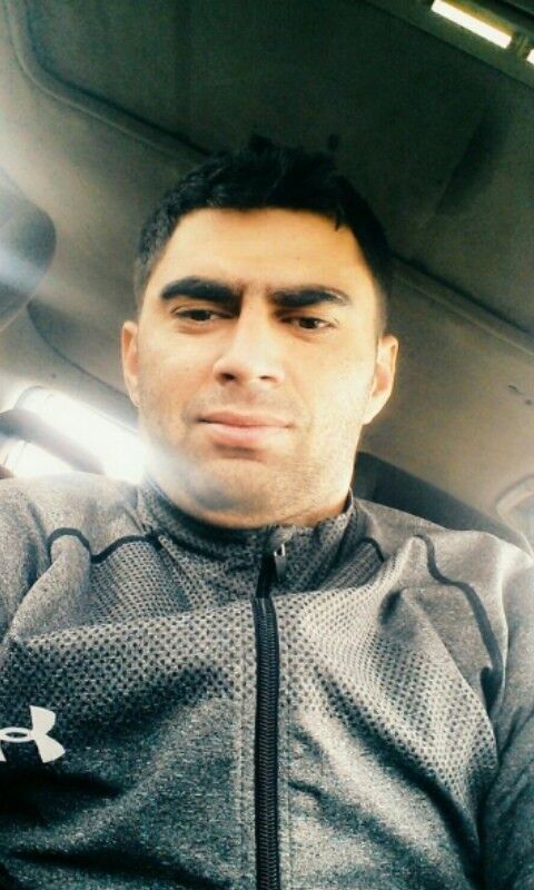  18503701  Ali, 32 ,    