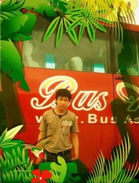  28494131  Tomi, 32 ,    