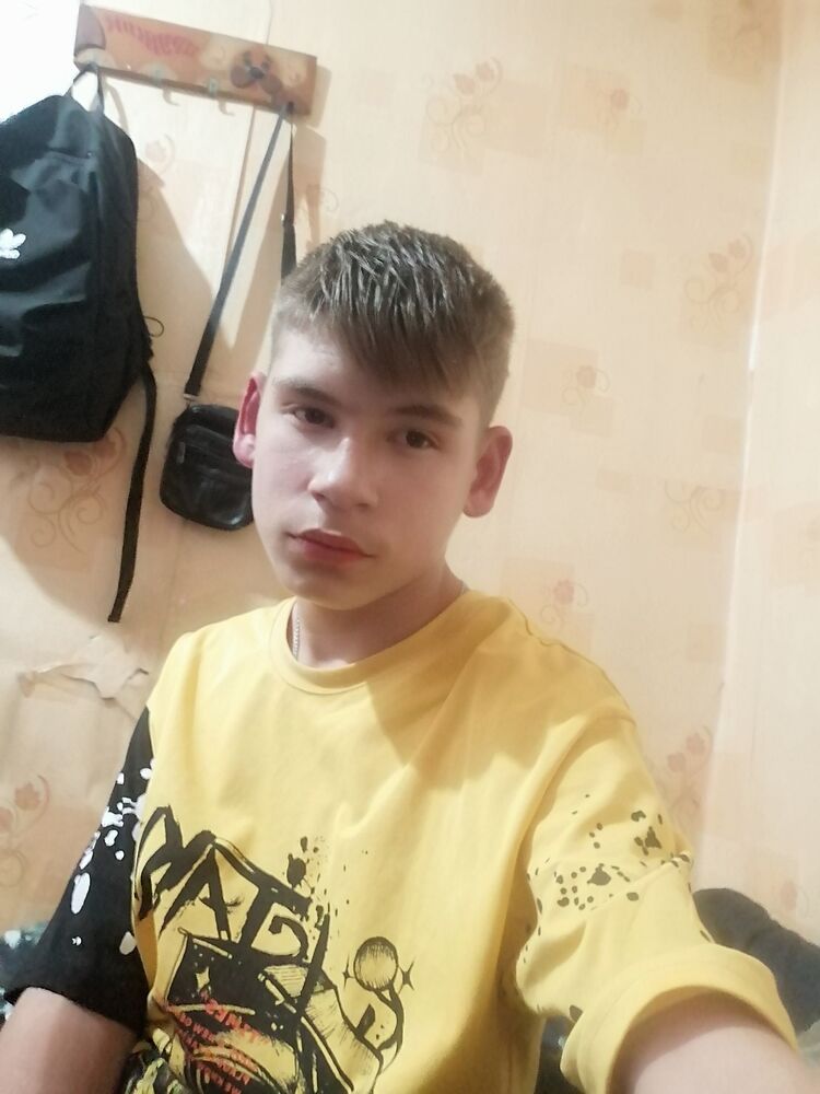  30597341  , 27 ,    Praha