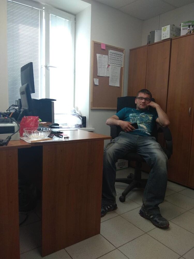  ,   Andreo, 37 ,   ,   , c 