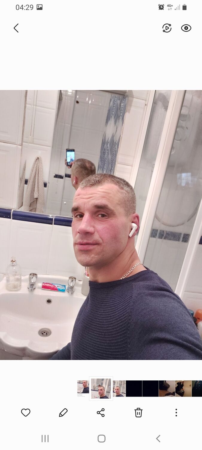  An Cabhan,   Valerijs, 41 ,   ,   