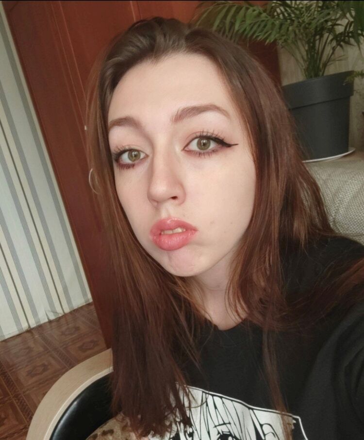  37304481  , 21 ,    -