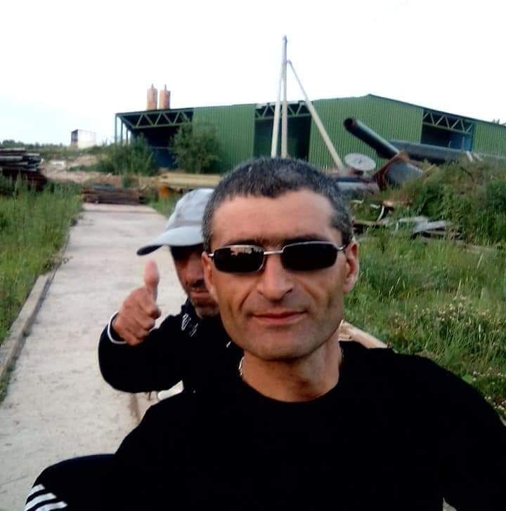  46876351  , 38 ,    